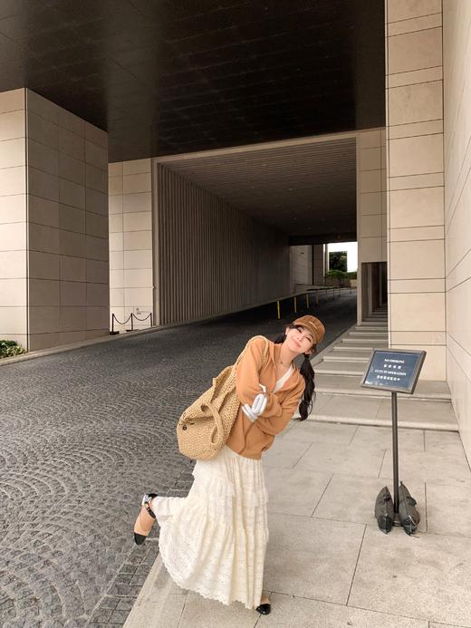 Read Nameless /定染脏橘色R标卫衣+重工白色多层蕾丝裙 商品图13