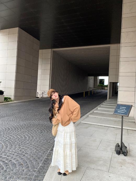 Read Nameless /定染脏橘色R标卫衣+重工白色多层蕾丝裙 商品图14