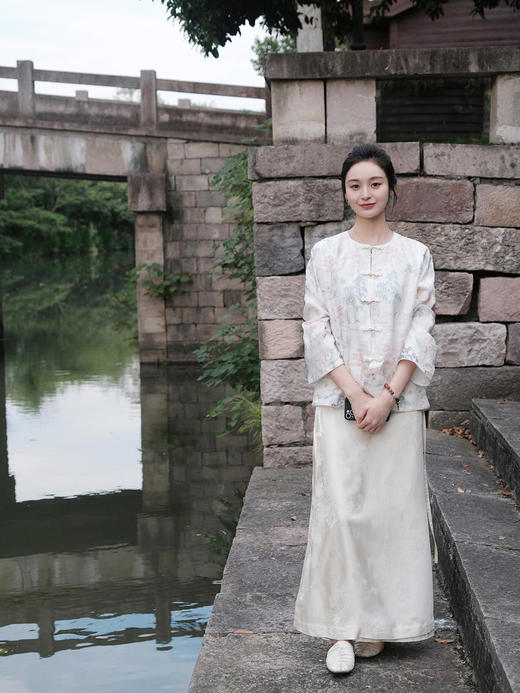 微瑕秒杀| 盛唐牡丹 | 真丝绡如意湖亭手推绣外套正反两面穿 [特价品](特殊商品不退不换) 商品图8