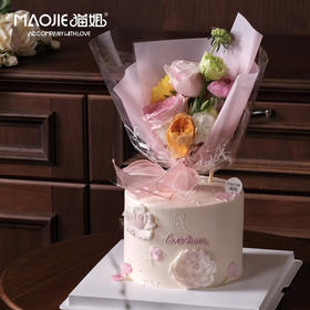 鲜花蛋糕-一束优雅（花材根据市场情况随机）s-c1