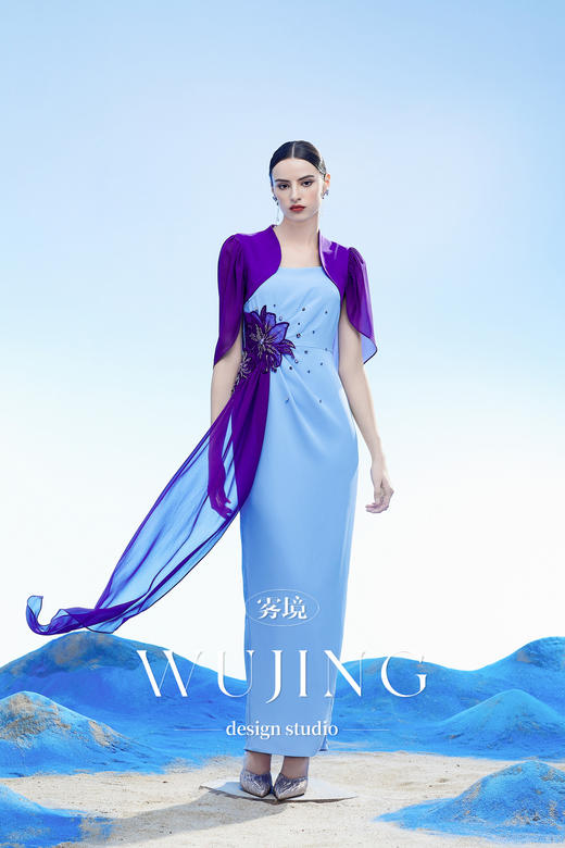 3204055 梦回云阙 韩国进口水晶乔其纱进口纹理蜂窝缎进口斜纹锦连衣裙 雾境 商品图1