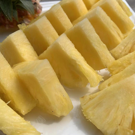 贝壳  海南南采正宗的海南金钻凤梨 甜度可佳浓郁香甜 从舌尖沁入心脾 商品图12