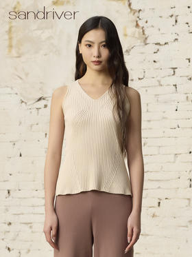 精梳棉低领无袖背心SJS96W037N