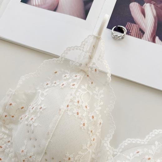 老米优品/ 5-7天。大胸显小👙《法式蕾丝固定薄杯性感美背文胸》妥妥自留款！敲爱的舒适感，精致感！NY240304A 商品图2