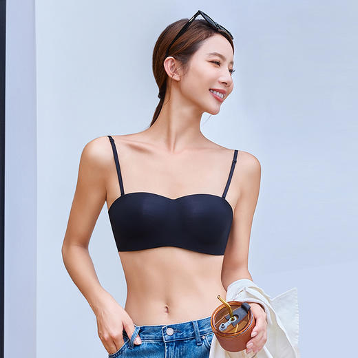都市丽人舒适打底无痕轻薄内衣女泳布文胸B杯适穿1/2杯薄款隐形内衣无钢圈一排扣LB42A2 商品图1