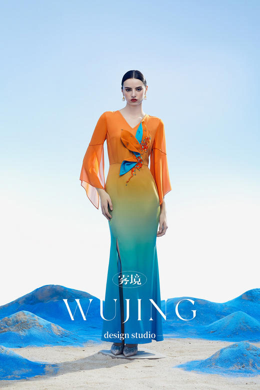 3204006 空桑秘境 韩国进口水晶乔其纱进口纹理蜂窝缎连衣裙 雾境 商品图3