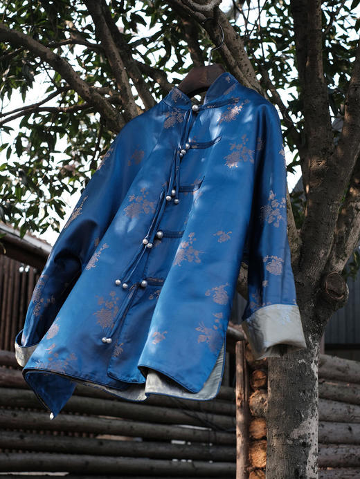 瑕疵| 盛唐牡丹 |孔雀蓝双面穿菊花纹提花真丝外套[特价品]](特殊商品不退不换) 商品图5