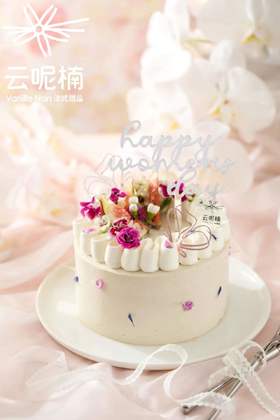 轻轻飞舞（焙茶晴王奶油蛋糕）
