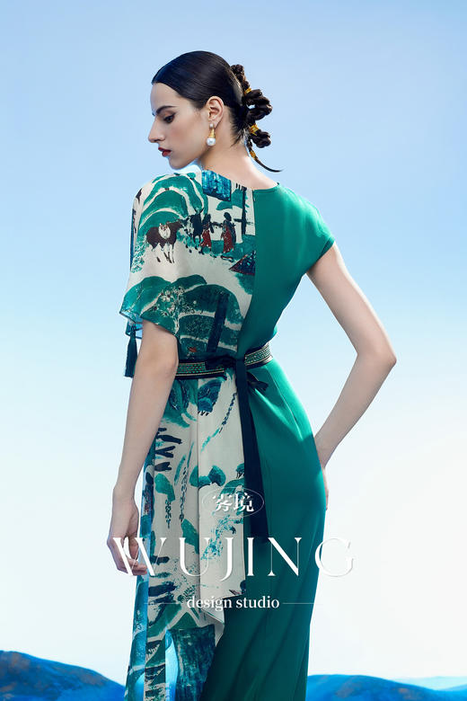 3204036 只此青绿 韩国进口水晶乔其纱进口纹理蜂窝缎连衣裙 雾境 商品图5