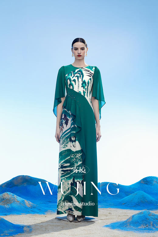 3204037 只此青绿 韩国进口水晶乔其纱进口纹理蜂窝缎连衣裙 雾境 商品图0