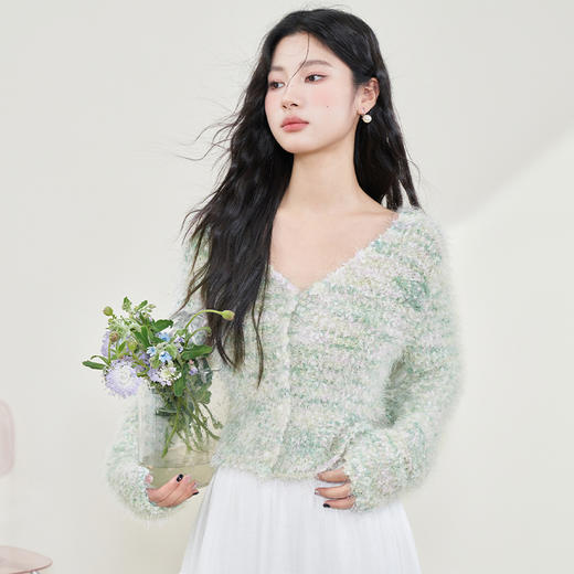 西遇韩系小香风甜美V领针织开衫女新款宽松减龄毛衣外套D0340068 商品图2