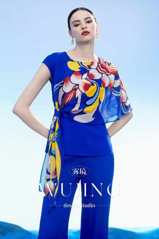 3204018 扶光莲雾 韩国进口水晶乔其纱进口纹理蜂窝缎上衣 雾境 商品图0