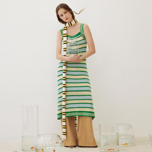谜底针织连衣裙无袖女2024春季新款条纹修身吊带裙长裙241MZ0332 商品图1
