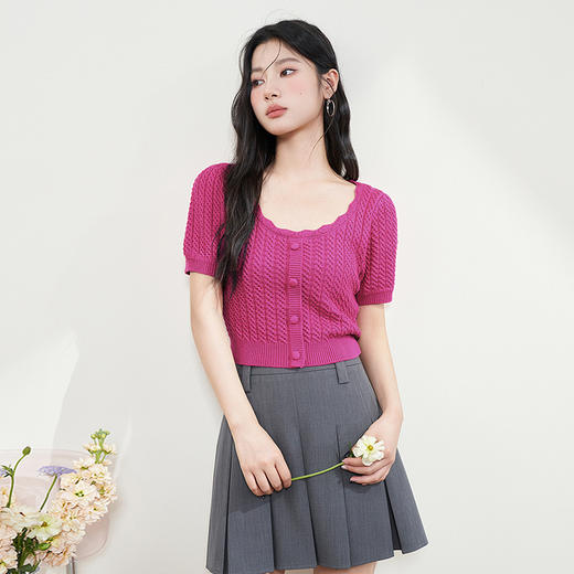 西遇韩式休闲短袖针织衫女夏新款薄款方领设计合体修身简约V0050556 商品图3