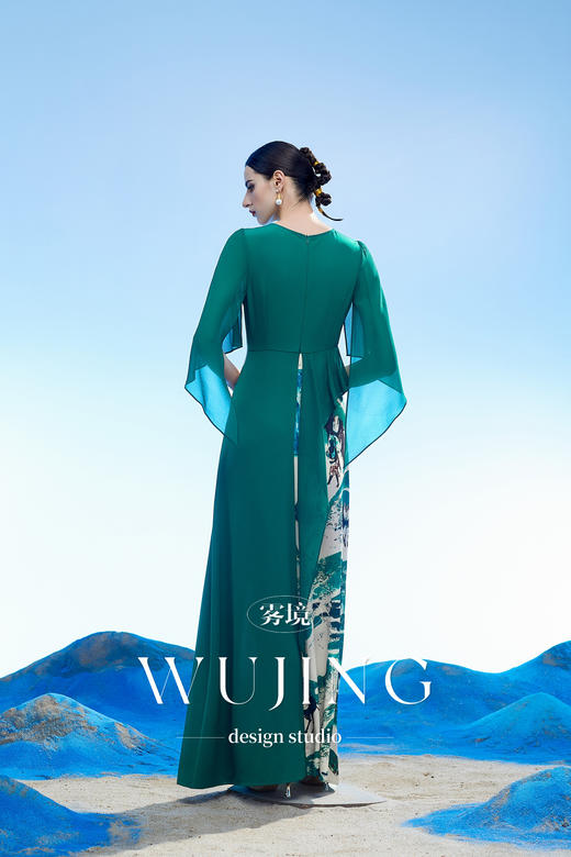 3204037 只此青绿 韩国进口水晶乔其纱进口纹理蜂窝缎连衣裙 雾境 商品图5