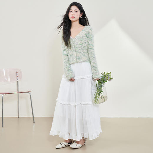 西遇韩系小香风甜美V领针织开衫女新款宽松减龄毛衣外套D0340068 商品图4