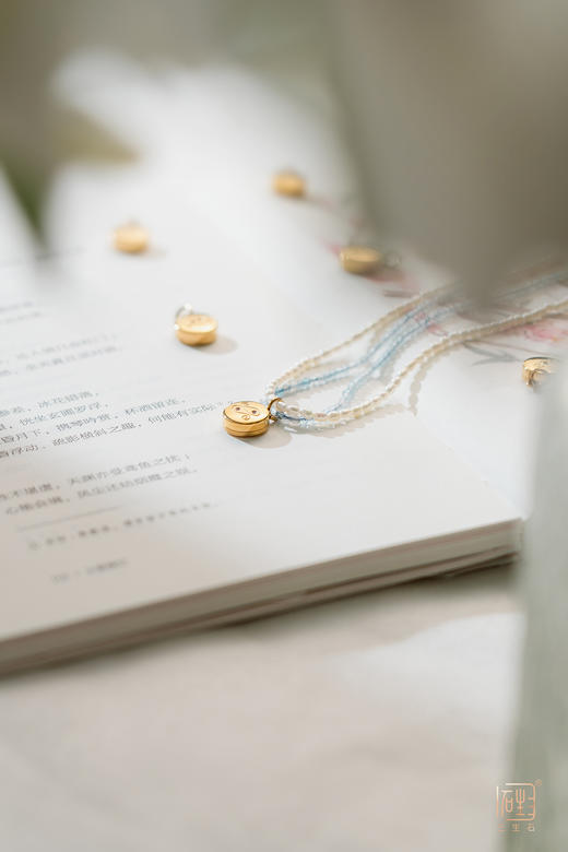 天然海蓝宝巴洛克米珠星座香氛款项链 商品图3