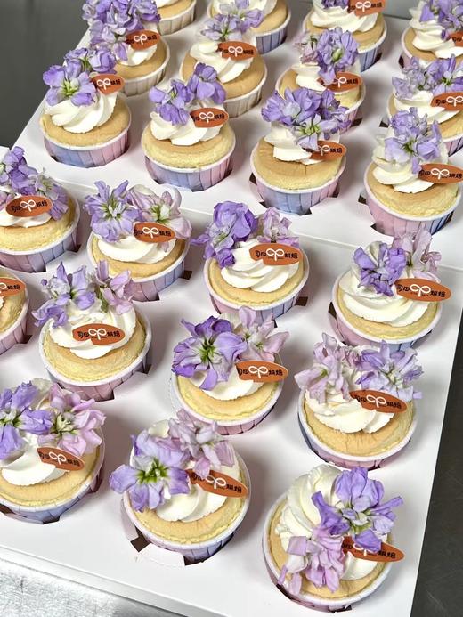 6个装鲜花杯子蛋糕 商品图0