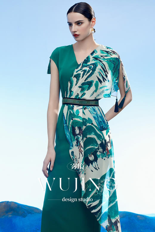 3204036 只此青绿 韩国进口水晶乔其纱进口纹理蜂窝缎连衣裙 雾境 商品图2