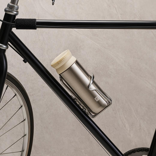 1029001 双立人提手茶滤保温杯白色450mL 商品图5