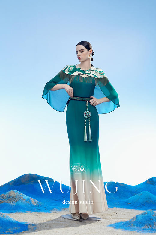 3204033 只此青绿 韩国进口水晶乔其纱进口纹理蜂窝缎连衣裙 雾境 商品图1