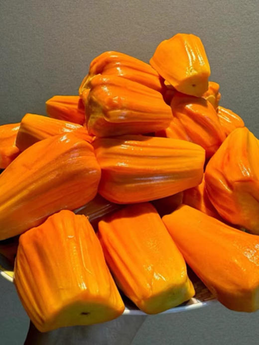 榴莲有马来，菠萝蜜有印泥红，印尼红菠萝蜜，正儿八经的人间极品菠萝蜜中的贵族，更脆弱，更甜蜜，浓香馥郁，口感脆爽，入口幸福感爆棚，肉质细腻，脆口有水分，超级香甜！500克/盒 商品图1