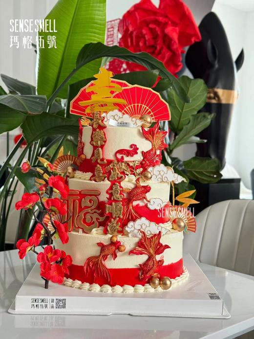 G163寿款蛋糕（图片展示6+8+10三层蛋糕，请提前2天预订） 商品图0