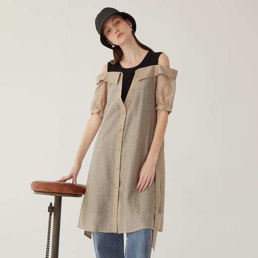 谜底连衣裙女2024夏季新款通勤圆领拼接中长裙短袖露肩246ML7036 商品图1