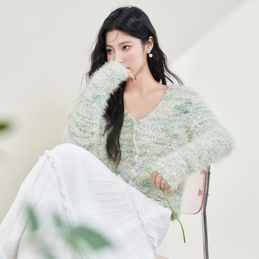 西遇韩系小香风甜美V领针织开衫女新款宽松减龄毛衣外套D0340068 商品图0