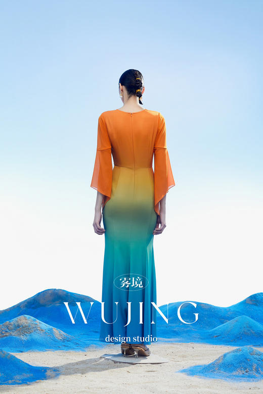 3204006 空桑秘境 韩国进口水晶乔其纱进口纹理蜂窝缎连衣裙 雾境 商品图5