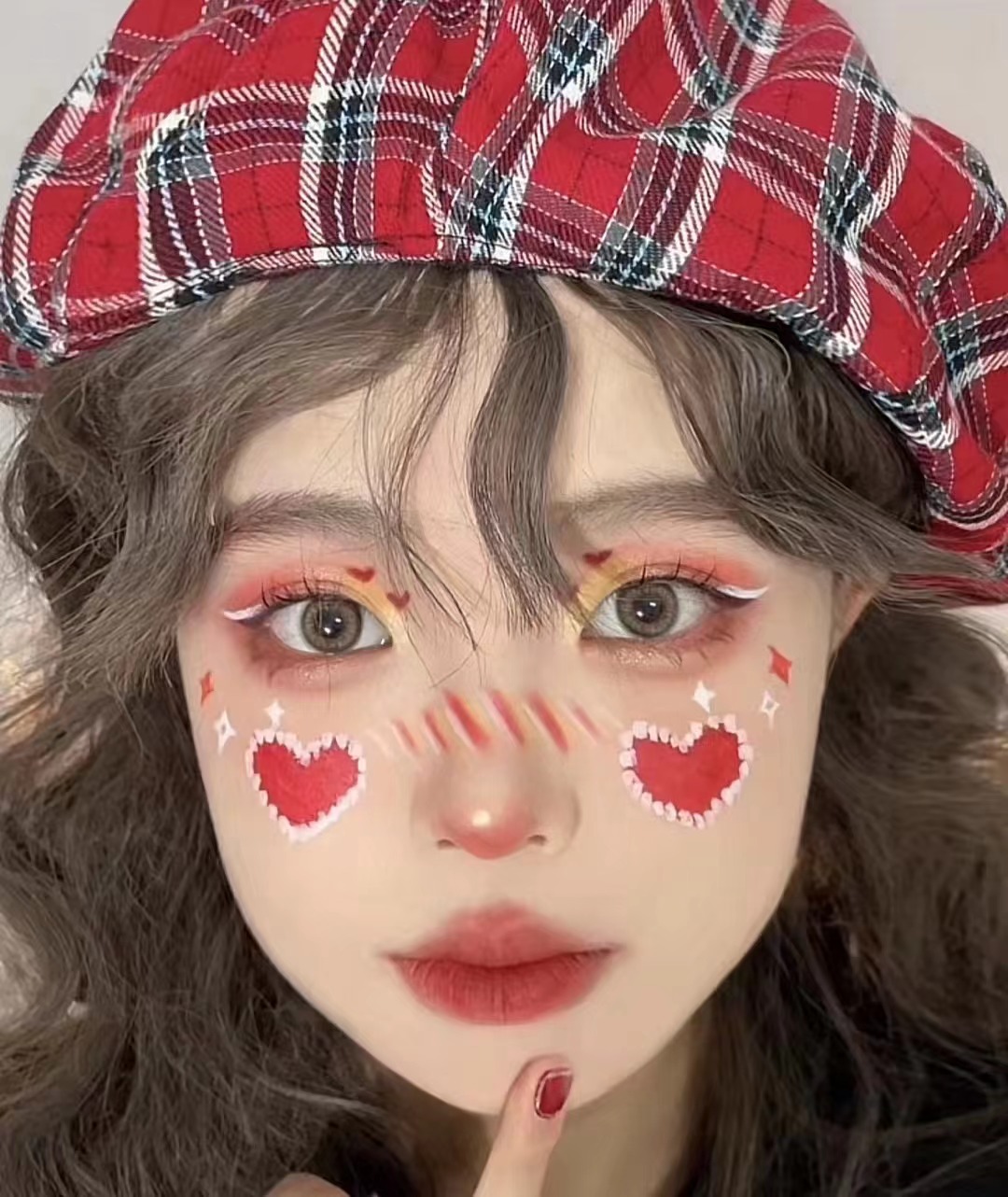 WOMEN 天生多面 | 面部彩绘体验