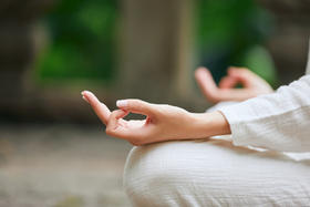 最好的养肝动作都在这里了！养肝人必做