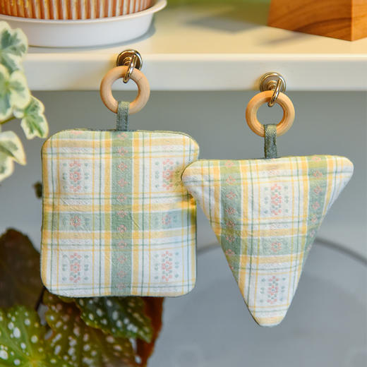 森系格纹香包轻奢田园衣柜持久香气除味香囊香袋 商品图0