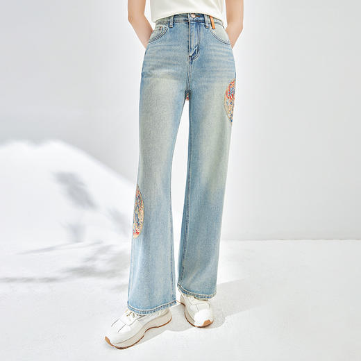 洋气小众，新中式改良刺绣休闲高腰浅色牛仔直筒阔腿裤WLZD-2405305 商品图0