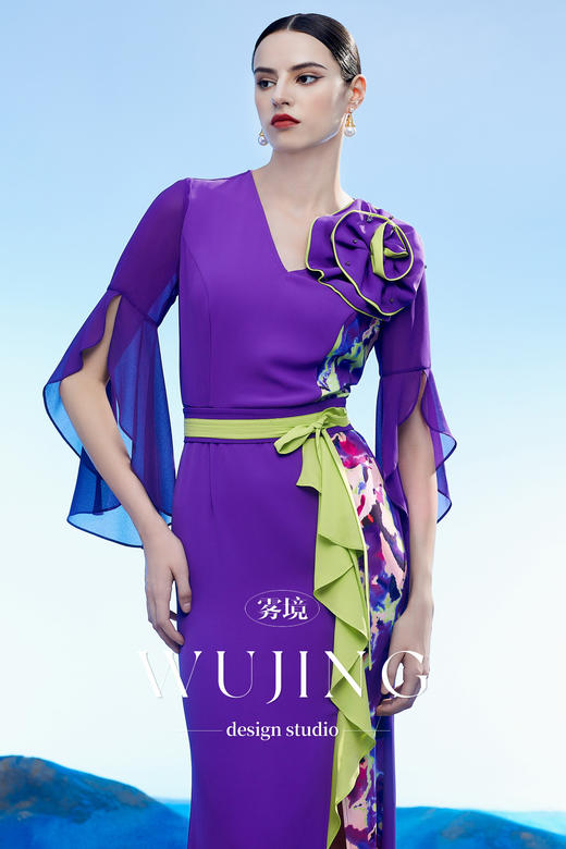 3204111 玉碧紫鸾 韩国进口水晶乔其纱进口纹理蜂窝缎连衣裙 雾境 商品图2