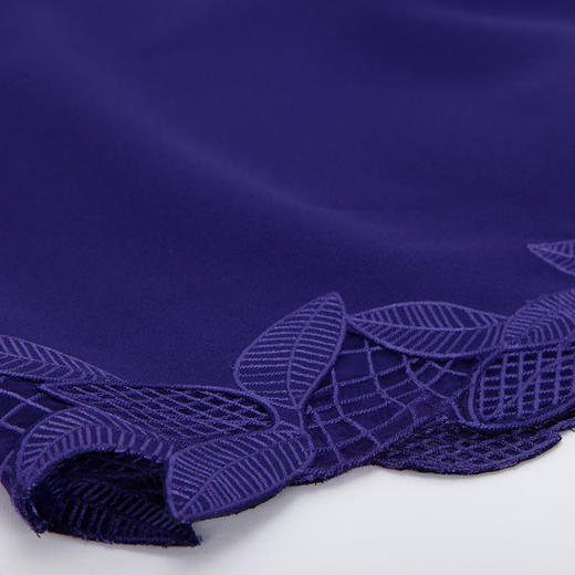 PE5A1瑟俪 新款女修身百搭优雅气质春装绣花弹力半身裙 商品图5