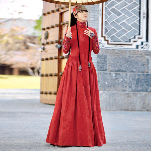 起舞清影绣花百褶连衣裙 | 杨丽萍老师同款 | 长袖短袖款 | 少量现货 | 加急发 商品图3