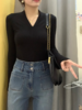 百搭黑色V领上衣 商品缩略图4