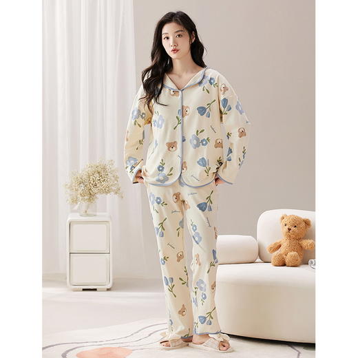 【宽松休闲】安星妍自带杯垫家居服 防凸点设计 一招解决尴尬式家居服 柔软面料 出汗也不会黏腻 舒适透气 可单穿外出 多色可选 商品图4