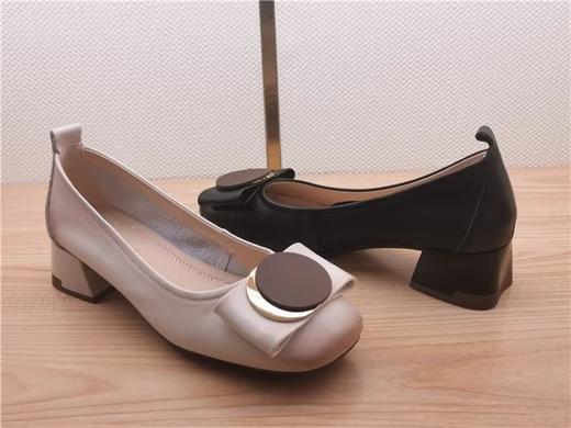 2022豪行春季女鞋正品真皮休闲舒适粗跟浅口女单鞋22130699大码 商品图1