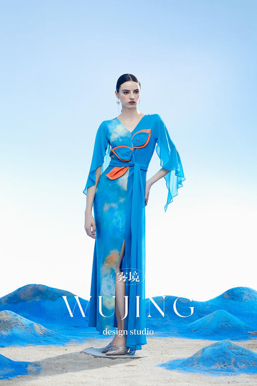 3204084 穹灵疏影 韩国进口水晶乔其纱进口纹理蜂窝缎连衣裙 雾境 商品图2