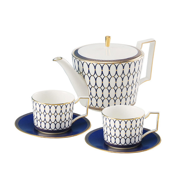 WEDGWOOD玮致活金粉年华一壶两杯两碟套装