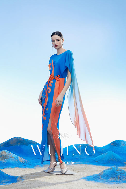 3204073 灵泽岚霏 韩国进口水晶乔其纱进口纹理蜂窝缎连衣裙 雾境 商品图2