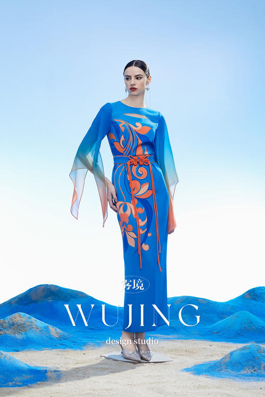 3204072 灵泽岚霏 韩国进口水晶乔其纱进口纹理蜂窝缎连衣裙 雾境 商品图1