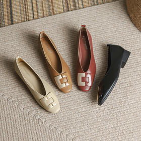 【品质女鞋丨法国方头真皮平底鞋 】 脚宽脚胖拍大一码哦！上脚柔软可商务 可休闲 一年四季可穿 真皮面料  透气真皮内里 贴合脚部肌肤     2.5CM跟高设计 平稳舒适的跟高设计