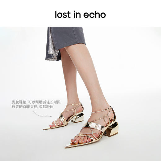 lost in echo2024春季新款设计师品牌尖头不规则交叉细带粗跟凉鞋 商品图4