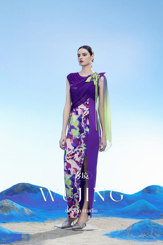 3204109 玉碧紫鸾 韩国进口水晶乔其纱进口纹理蜂窝缎连衣裙 雾境 商品图5