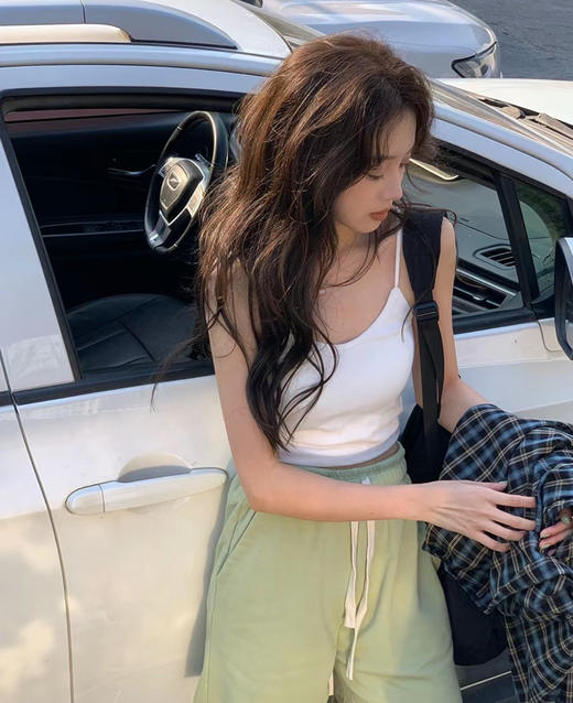 老米优品/ 巨舒服不跑杯的打底吊带衫《细文胸吊带无钢圈打底背心》含罩杯哦！释放身心，满满松弛感~ 商品图1