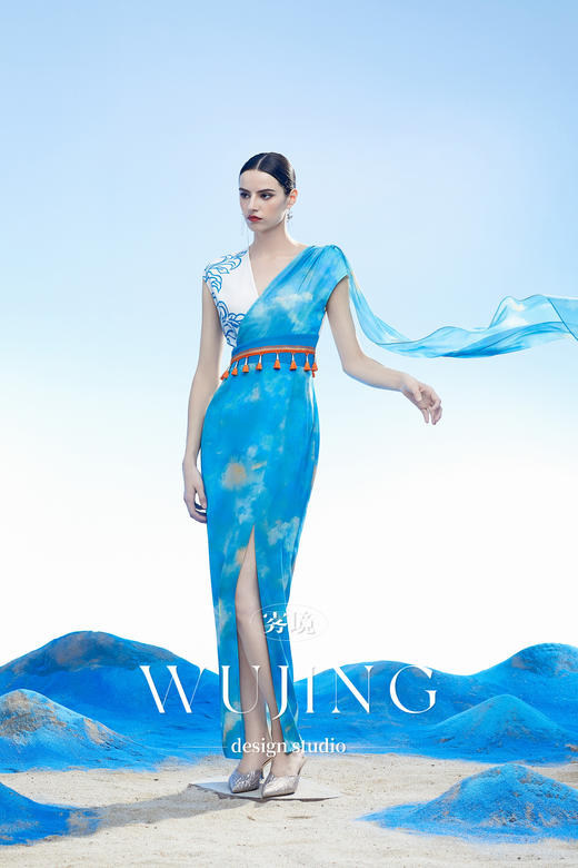 3204082 穹灵疏影 韩国进口水晶乔其纱进口纹理蜂窝缎连衣裙 雾境 商品图4