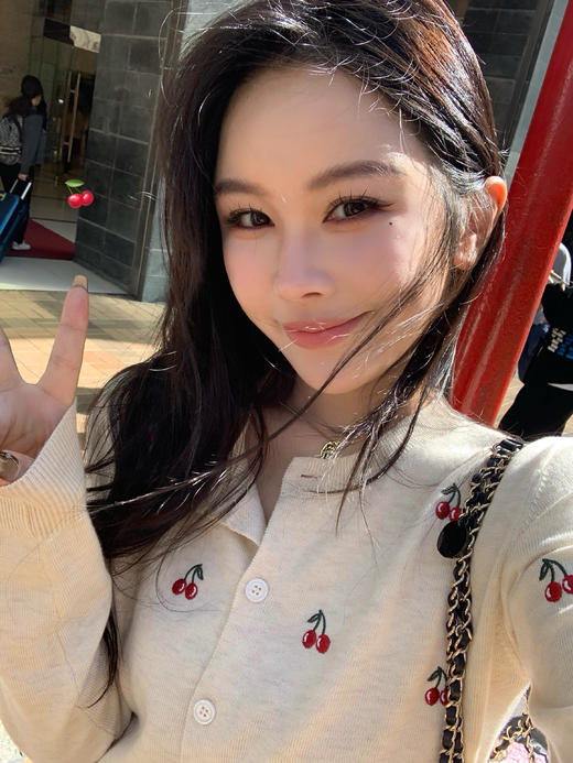 Read Nameless /原创小樱桃开衫+品牌红格子半裙 商品图11